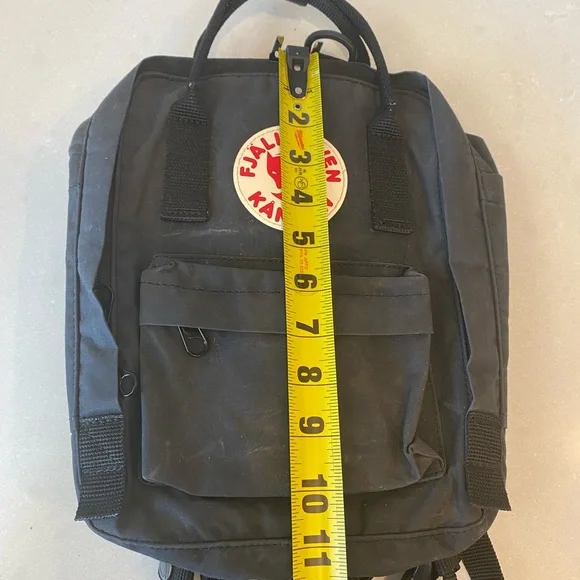 Fjallraven Kanken Mini Backpack Bag Black EUC Outdoor Hiking - Picture 12 of 15